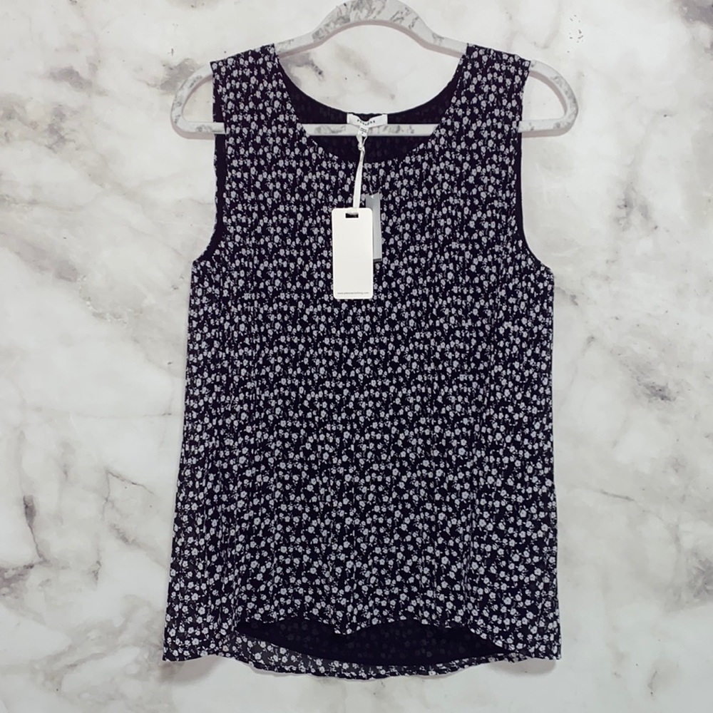 Pleione Black White Floral Accordion Sleeveless Blouse